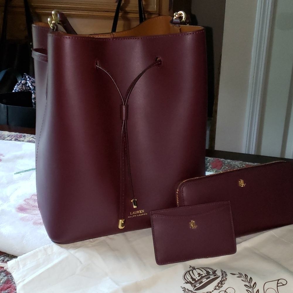 Buckbag oxblood